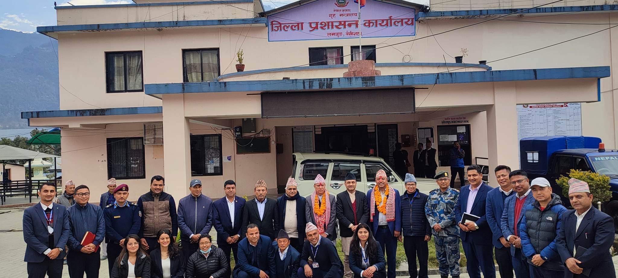 लमजुङ क्याम्पस सुन्दरबजारमा सहज रूपमा पठनपाठन सञ्चालन तथा विवाद समाधानका लागि सरोकारवालासँगको बैठक